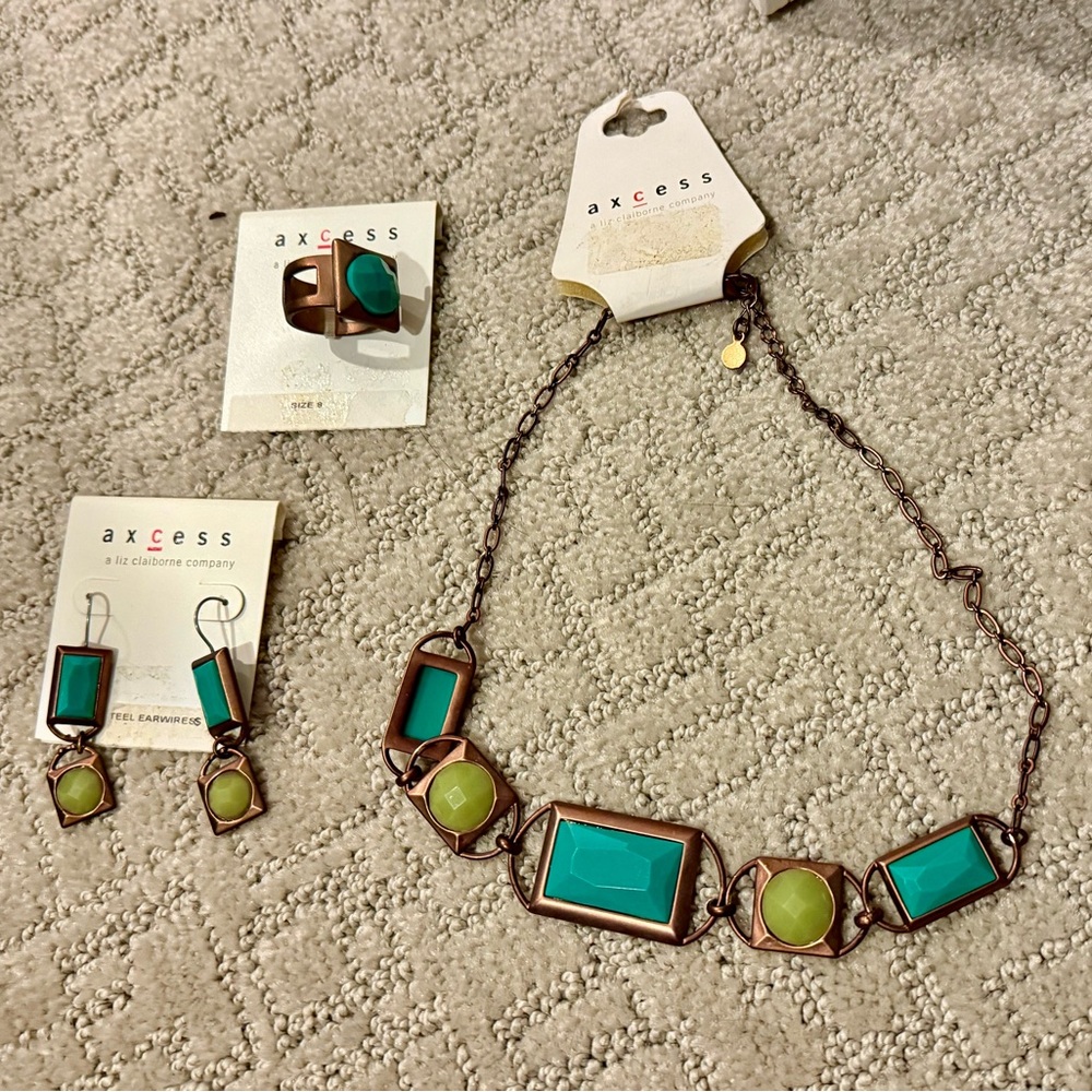 Access by Liz Claiborne necklace, earrings and ring set.